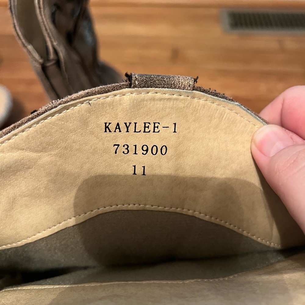 Taupe Cowgirl Boot